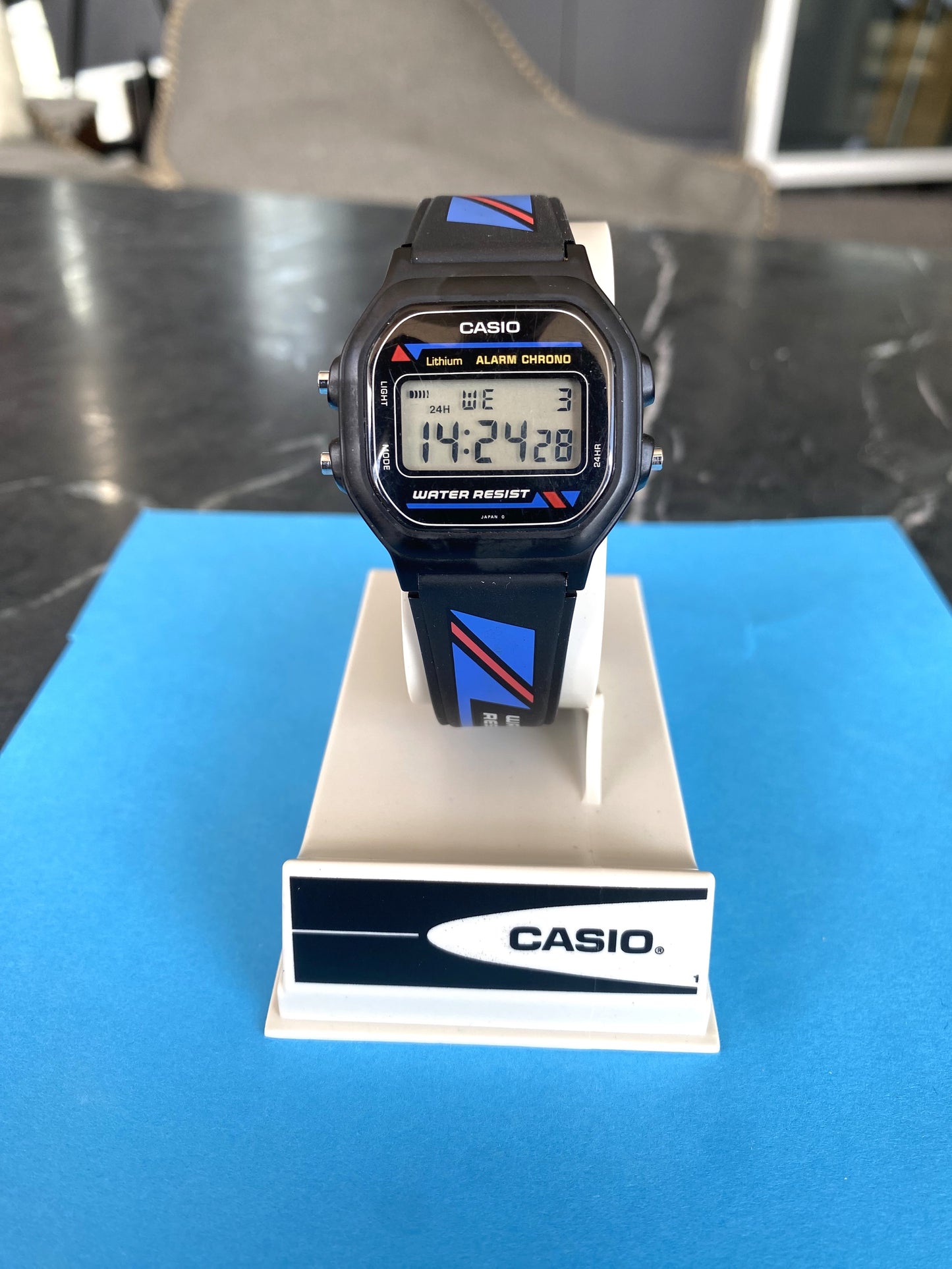 Casio f-96w (from 1990)